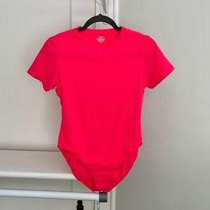 Fits Everybody Tshirt Bodysuit